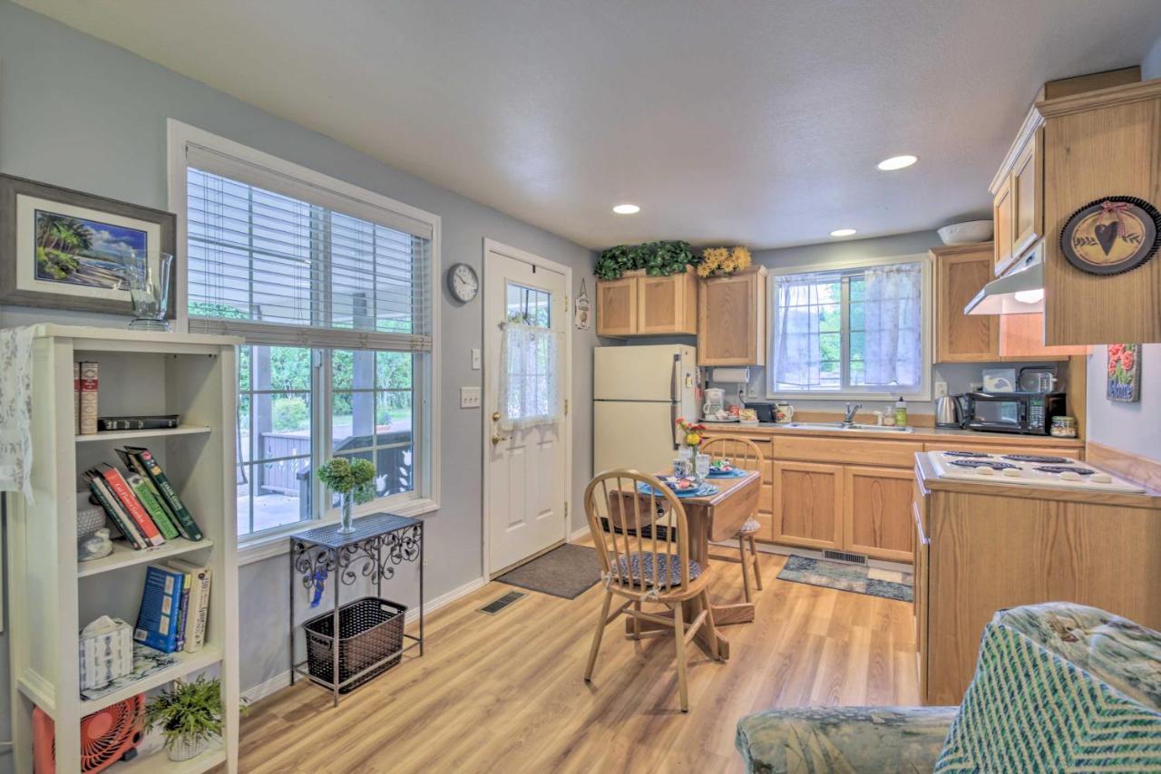 Cozy Cottage On Flower Farm With Baker Creek Views! McMinnville Kültér fotó